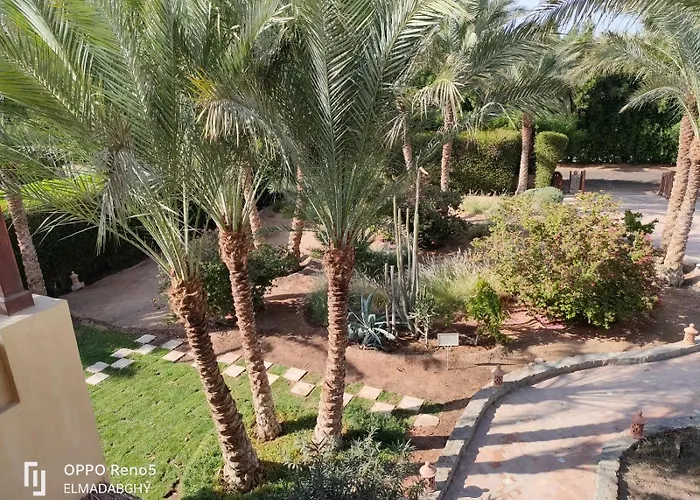 Villa 9 Ph-5 With 4 Bed *